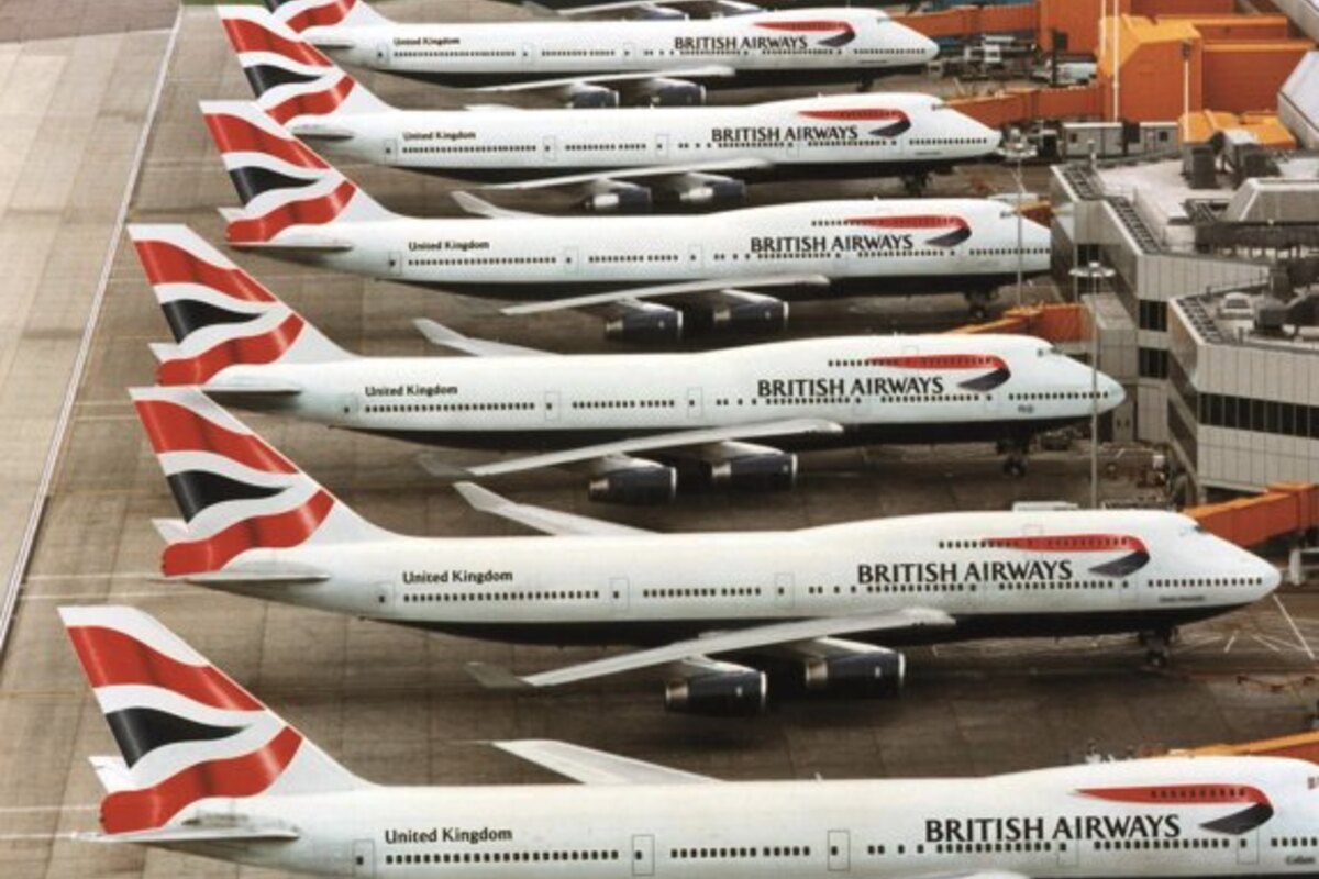 Avions sur une aire aéroportuaire